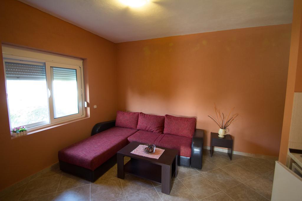 Sunrise House Apartments 乌尔齐尼 客房 照片