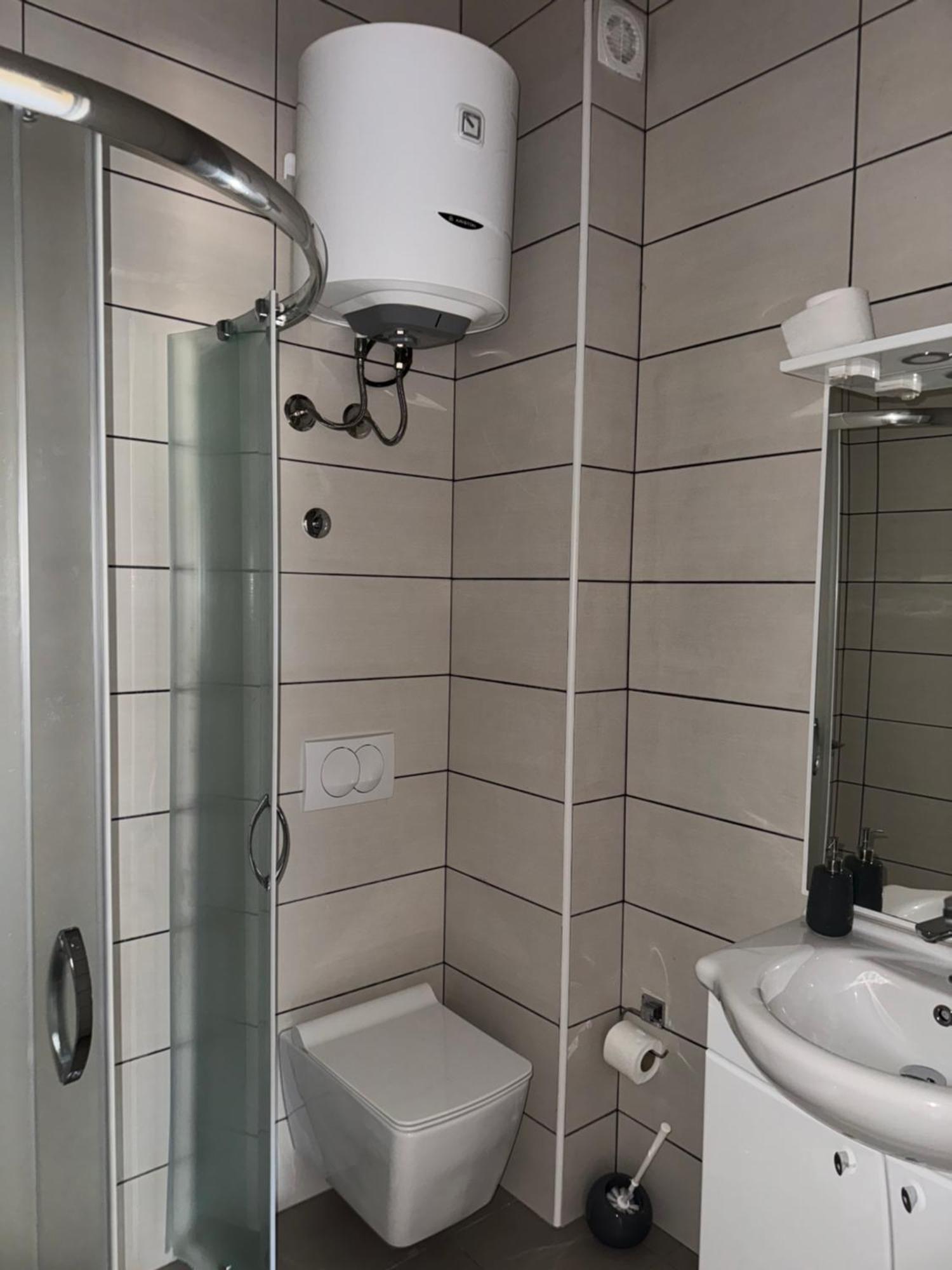 Sunrise House Apartments 乌尔齐尼 外观 照片