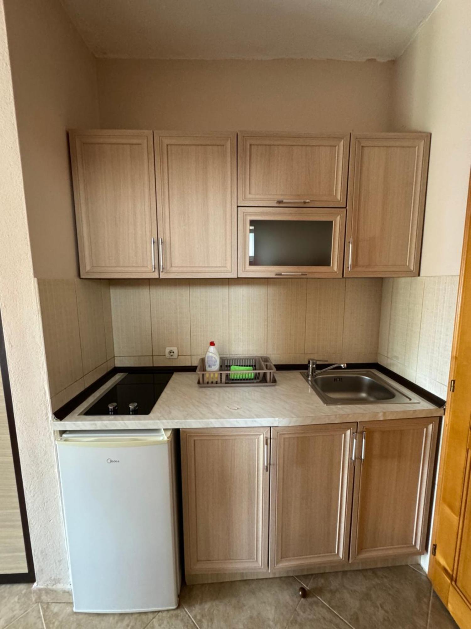 Sunrise House Apartments 乌尔齐尼 外观 照片