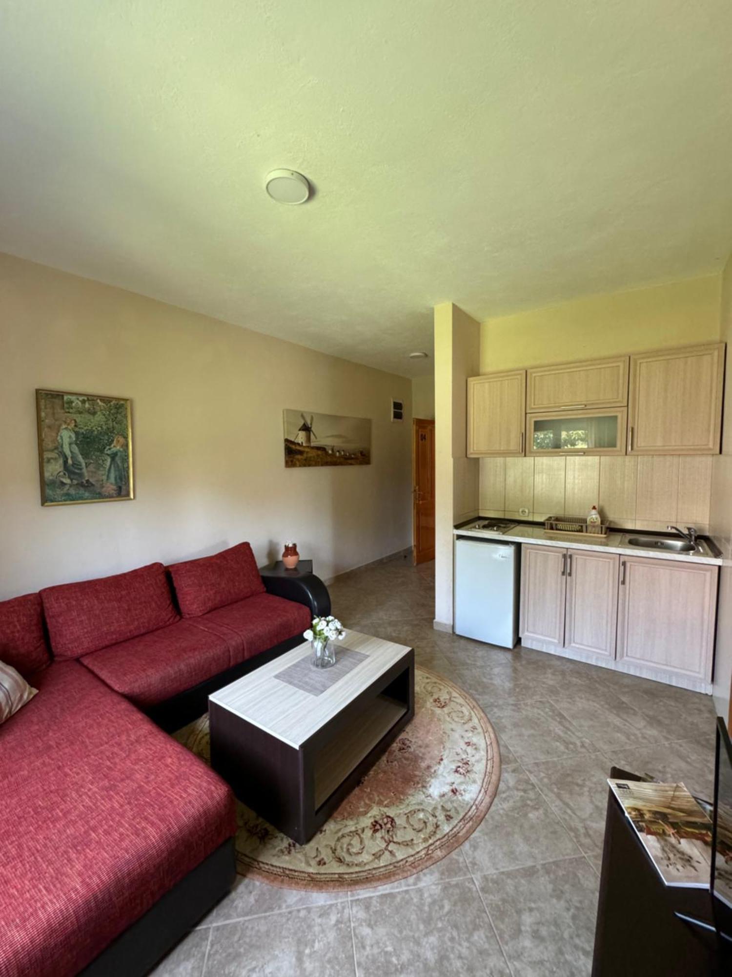 Sunrise House Apartments 乌尔齐尼 外观 照片