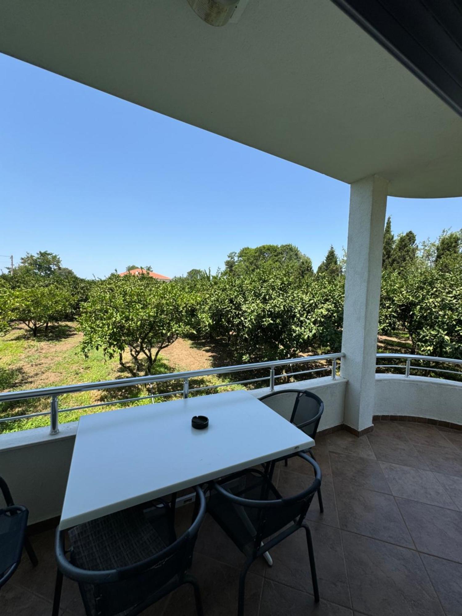 Sunrise House Apartments 乌尔齐尼 外观 照片