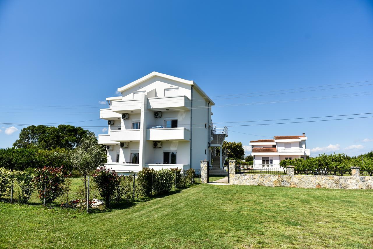 Sunrise House Apartments 乌尔齐尼 外观 照片